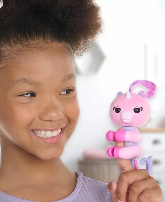Fingerlings Magic Moods Mimi Interactive Baby Unicorn (Pink) - Kidsy