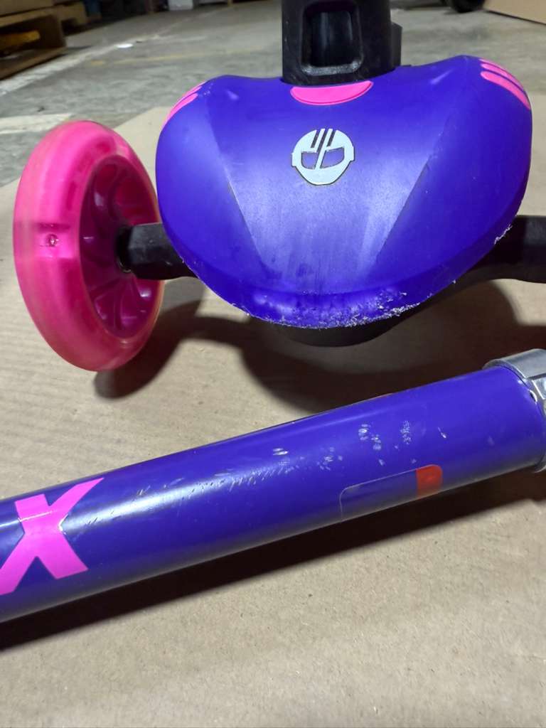Gotrax KS1 Kids Kick Scooter with LED Wheels (Purple) - Kidsy