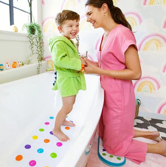 Munchkin Dots Bath Mat 30.5" x 14.3" (Rectangular) - Kidsy