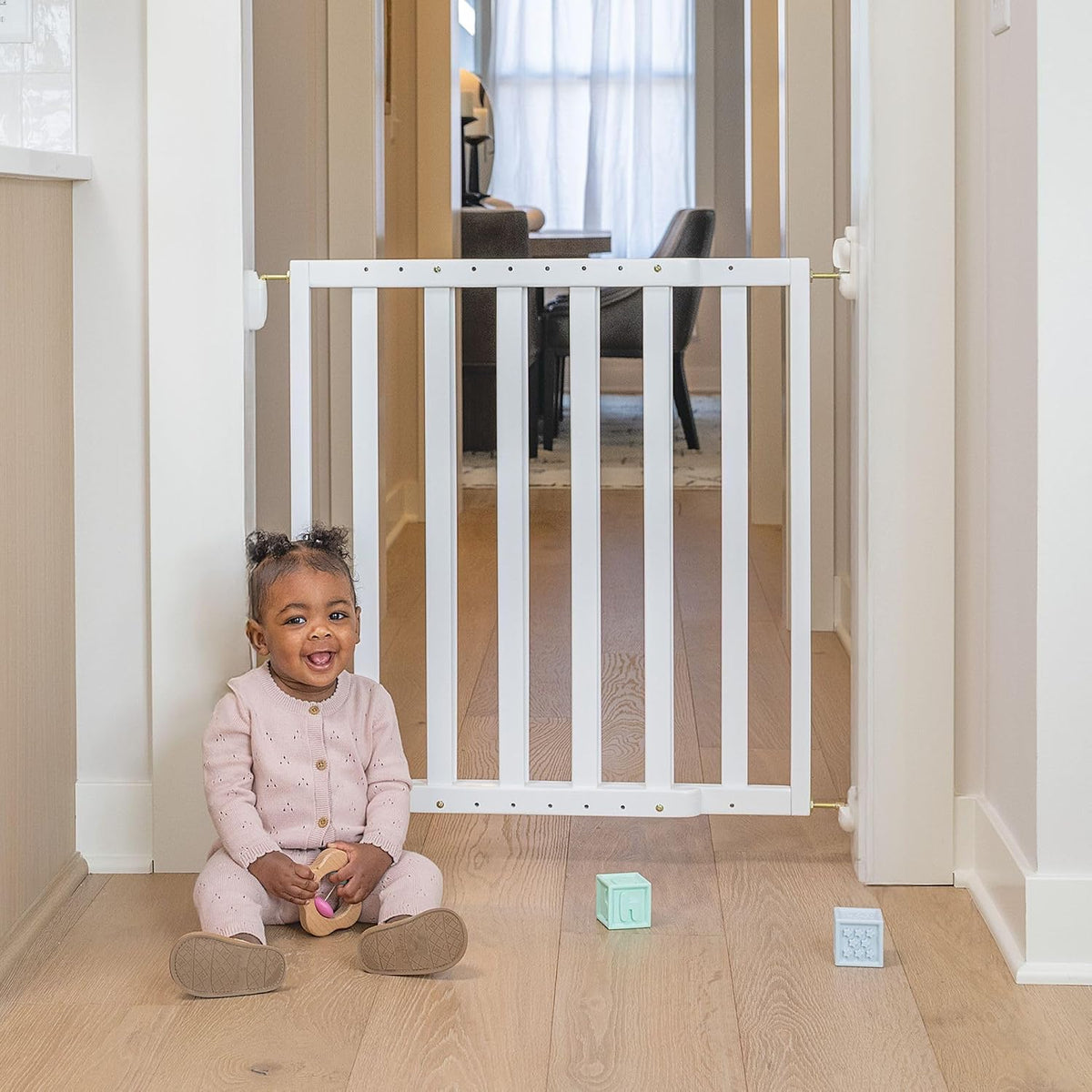 New Toddleroo by North States LuxeCraft Wooden Baby Gate (White) - Kidsy