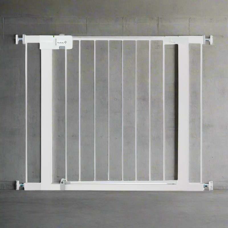 Safety 1st Easy Install Metal Baby Gate with Pressure Mount Fastening (White) - Kidsy