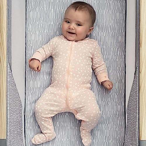 Boppy Bassinet with Wipeable Mattress Pad and Two Mattress Covers (Gray) - Kidsy