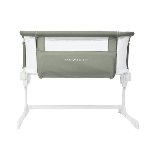 Baby Delight Beside Me Dreamer Bassinet & Bedside Sleeper (Sage)