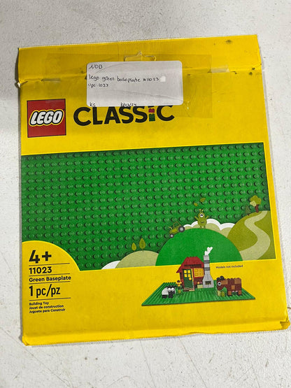 New LEGO Classic Green Baseplate, Creative Toy for Back to School 11023