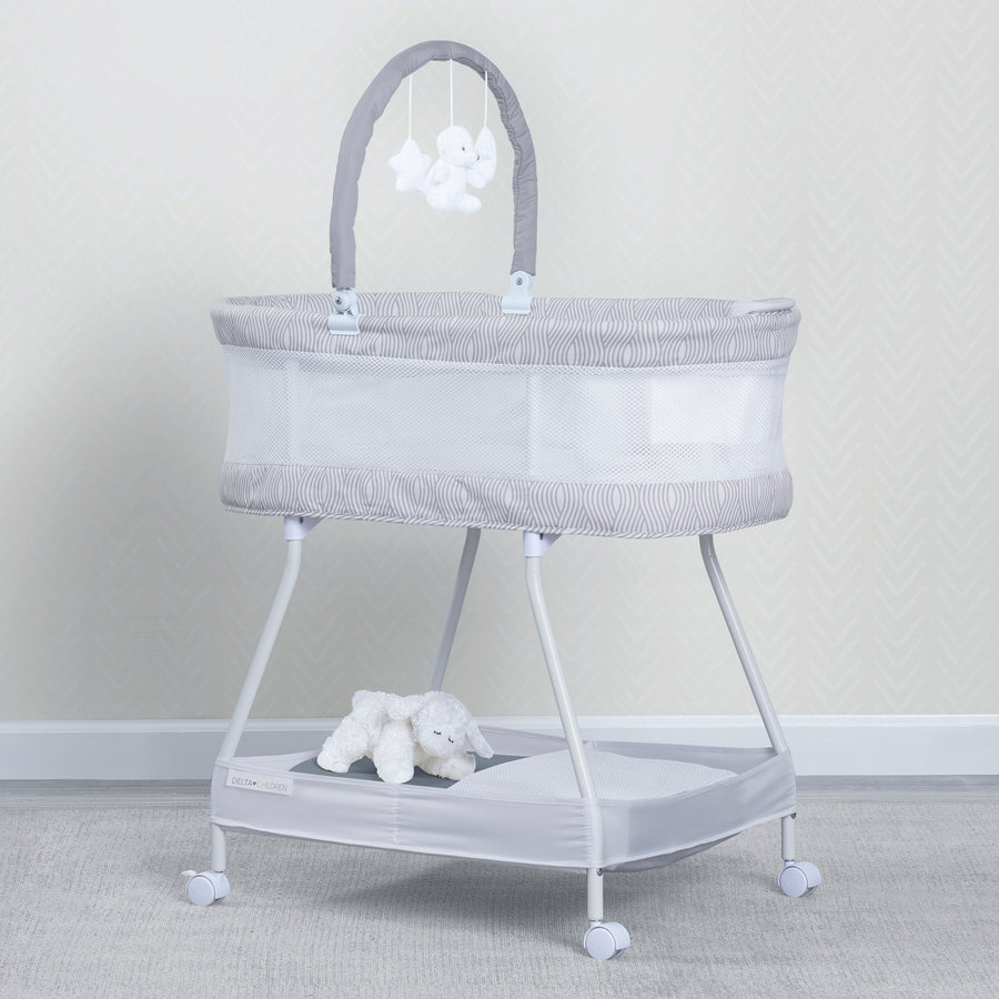 Delta Children Curve (Waves) Bassinet (White and Gray)