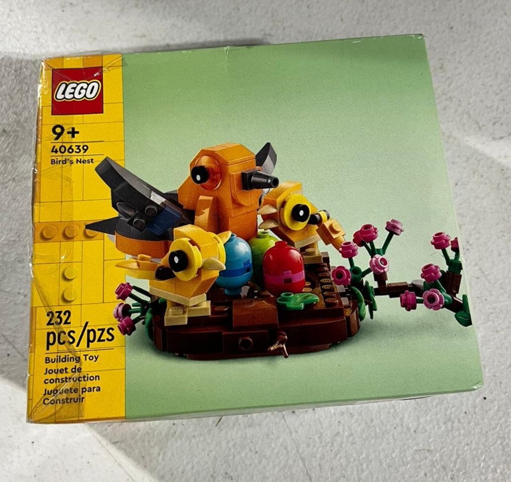 New LEGO Bird’s Nest Building Toy Kit 40639