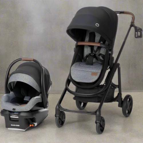 New Maxi-Cosi Tayla Max Travel System (Onyx Wonder)