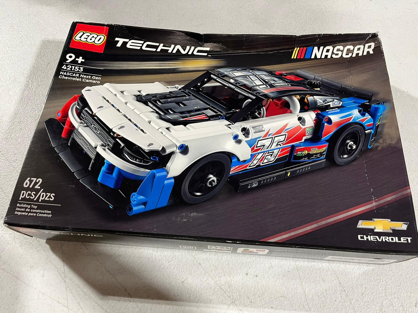 New LEGO Technic NASCAR Next Gen Chevrolet Camaro ZL1 Building Set 42153