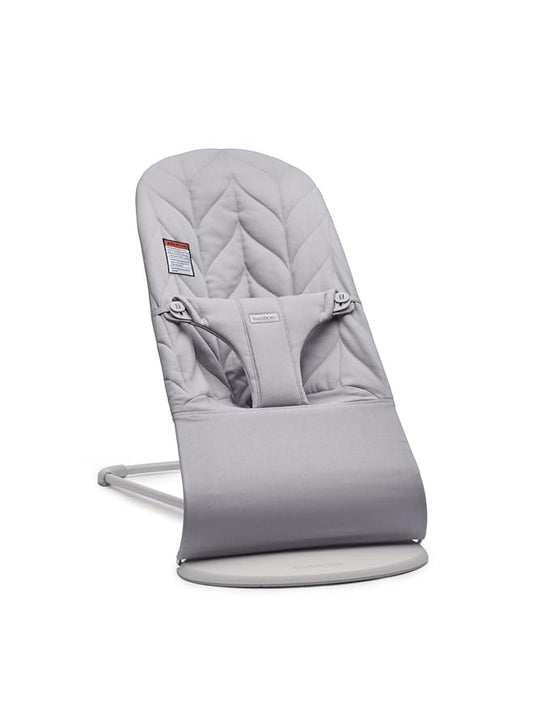 New BabyBjörn Bouncer Bliss (Petal Quilt, Light Grey)