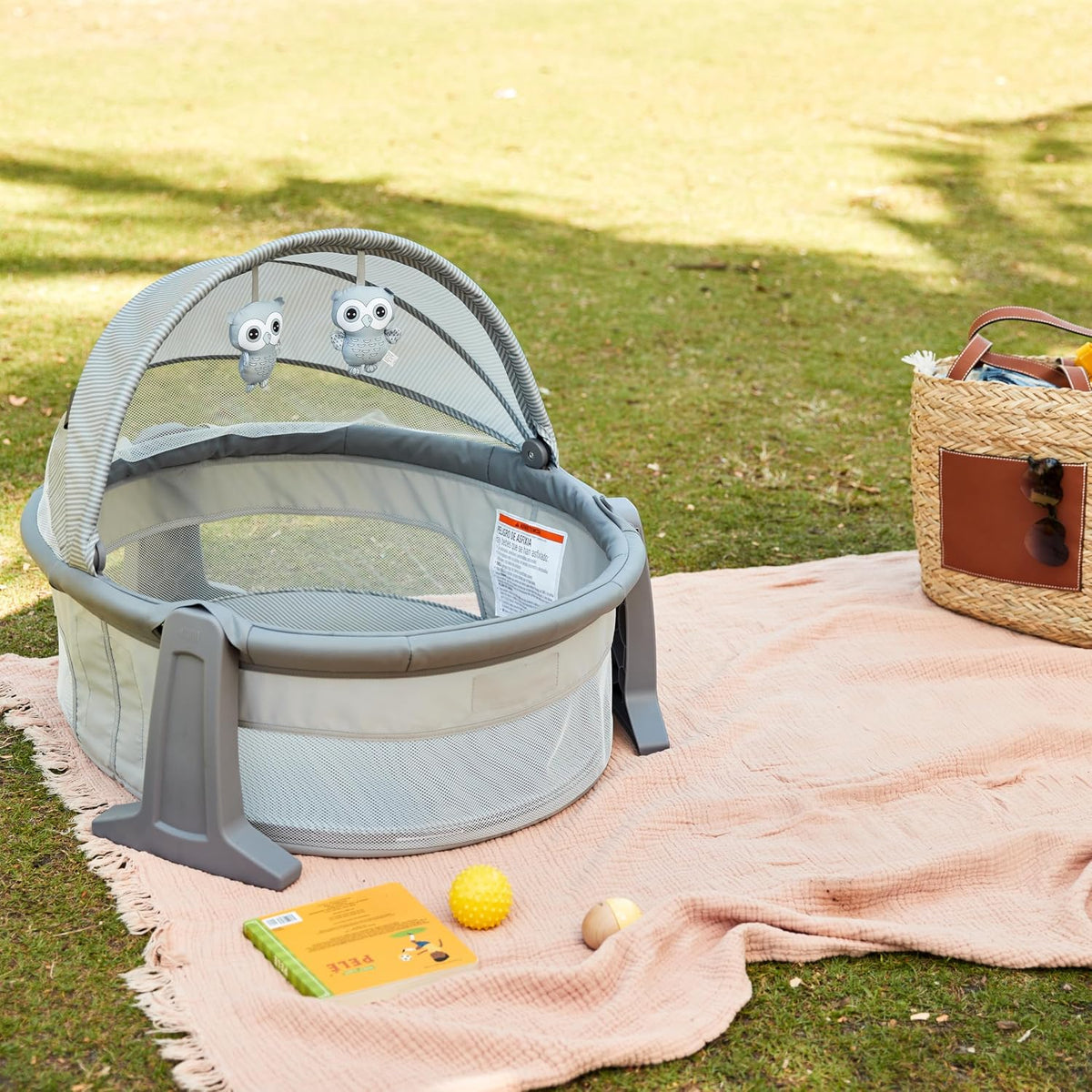 Safety 1st Sleepy Traveler Bassinet Dreamscape