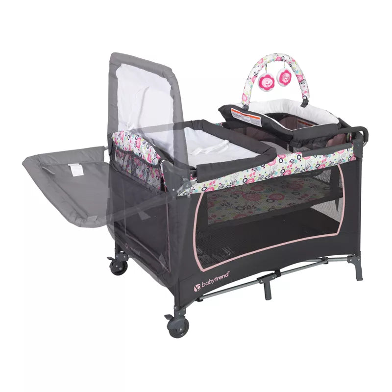 New Baby Trend Lil Snooze Deluxe Nursery Center (Flora)