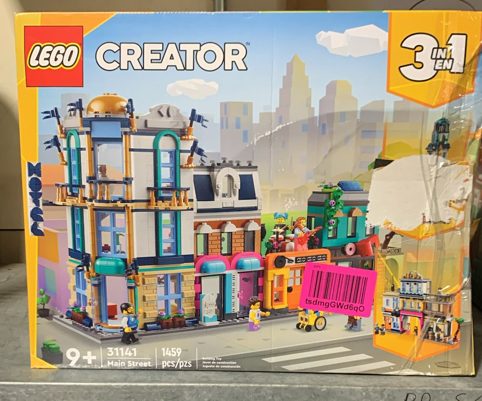 New LEGO Creator Main Street 31141 Building Toy Set