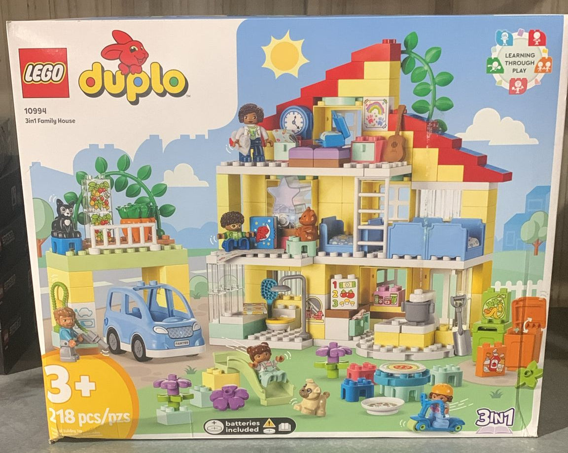 New LEGO DUPLO Town 3 in 1 Family House 10994