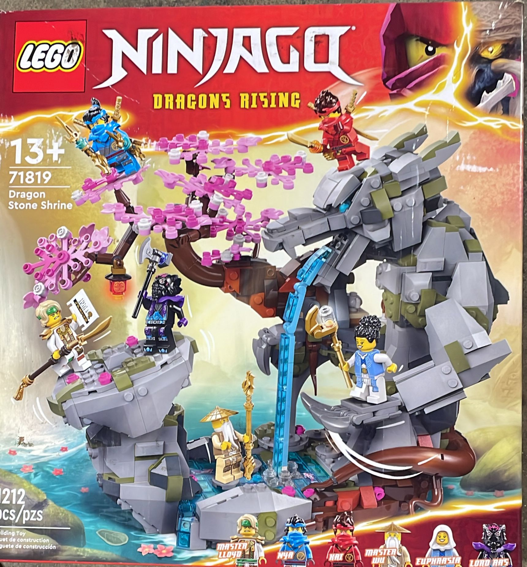 New LEGO NINJAGO Dragon Stone Shrine 71819