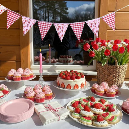 Besttideyes Strawberry Party Decorations Fabric Banner (11 - Piece, Pink/Red) - Kidsy