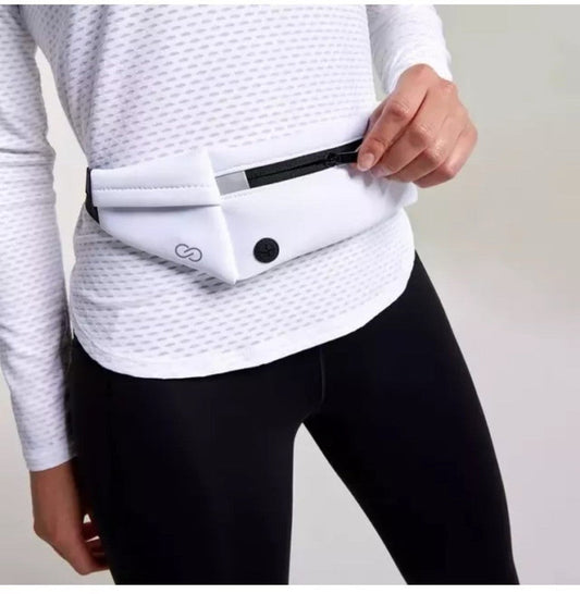 CALIA Women’s Run Waist Pack WHITE & BLACK Interior Key Clip New W Tags - Kidsy