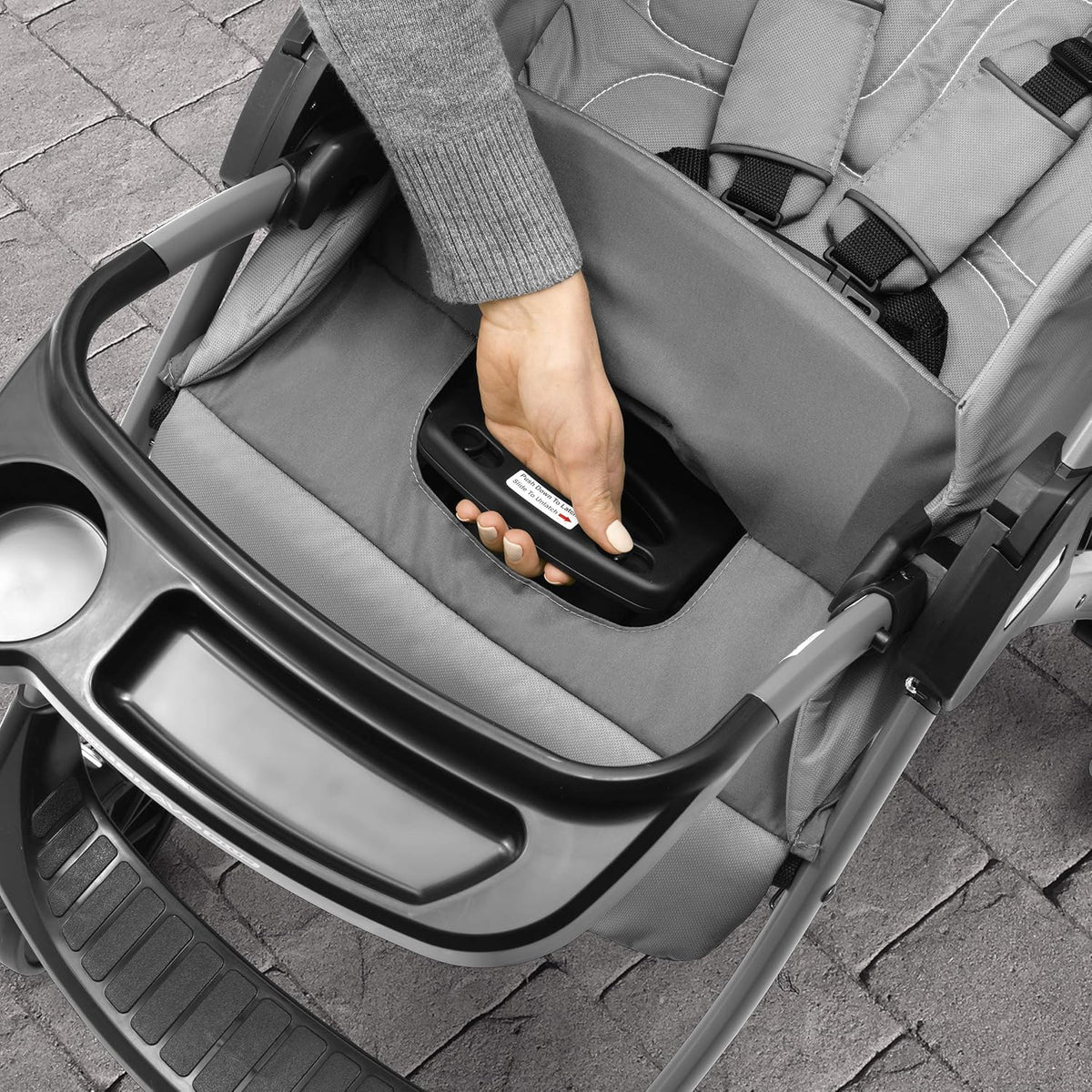 Chicco Mini Bravo Plus Travel System, Mini Bravo Plus Stroller (Slate/Grey) - Kidsy