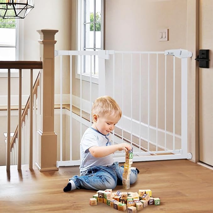 FINAL SALE Comomy 30" Auto Close Baby Gate 29.5" to 43.3" Wide (White)