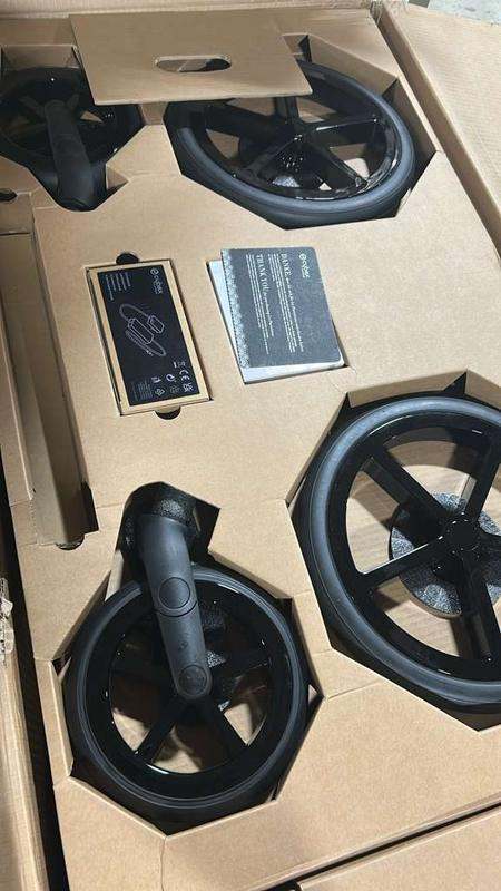 Cybex e - PRIAM 2 Stroller (La Parisienne) - Kidsy