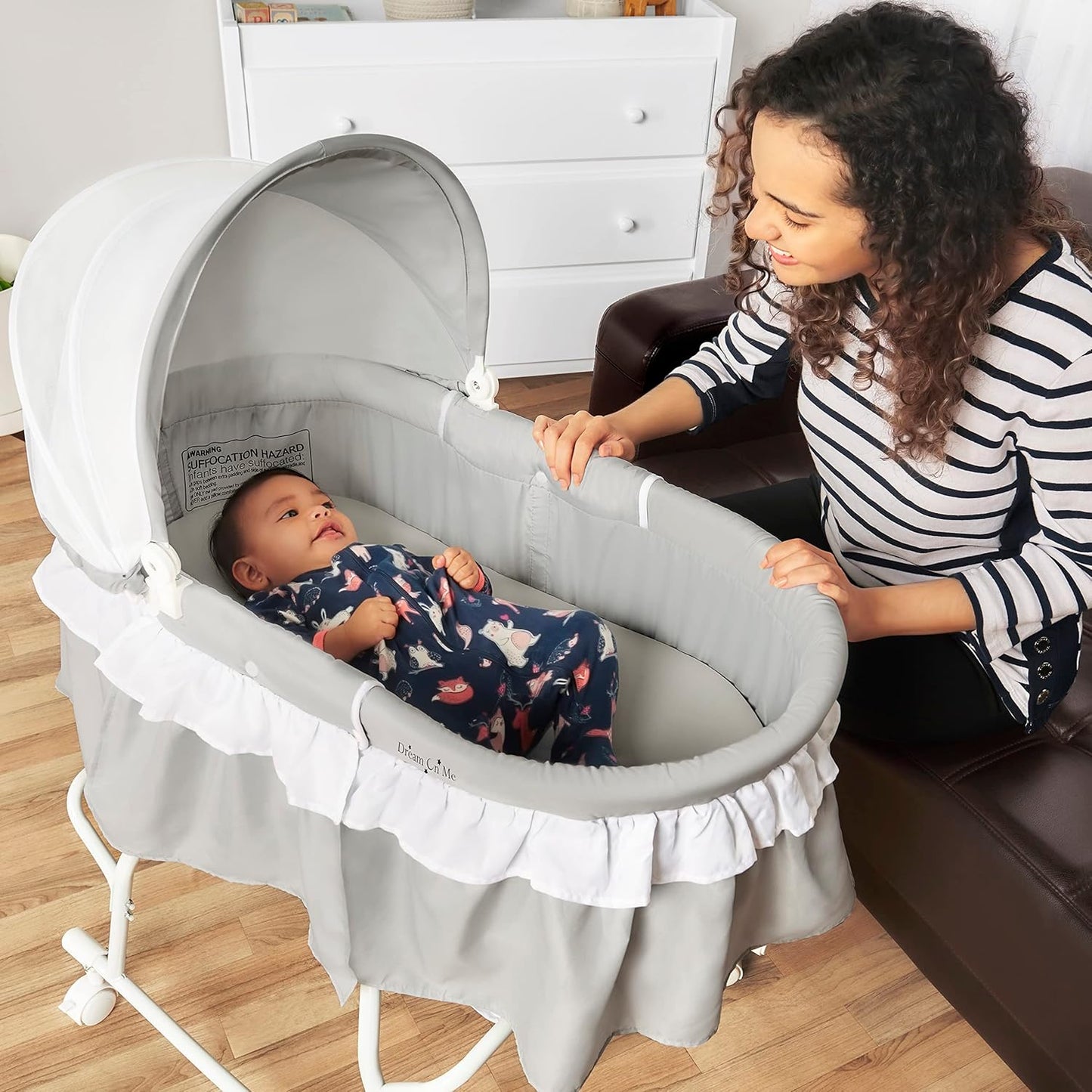 Dream On Me Lacy Portable 2 - in - 1 Bassinet & Cradle (White) - Kidsy