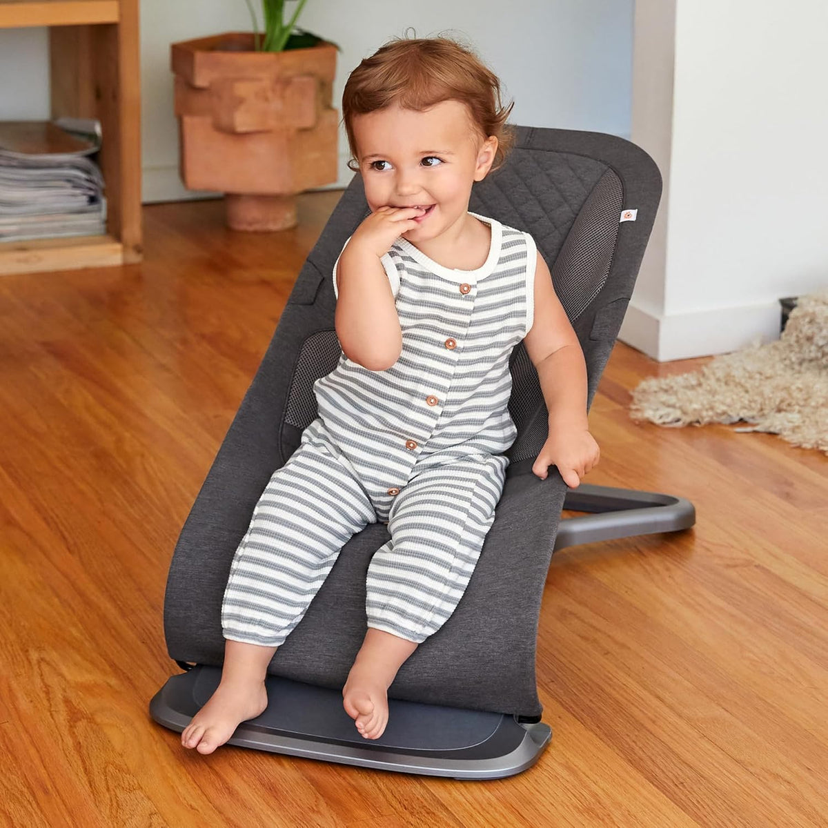 Ergobaby Evolve 3 - in - 1 Bouncer (Charcoal Grey) - Kidsy