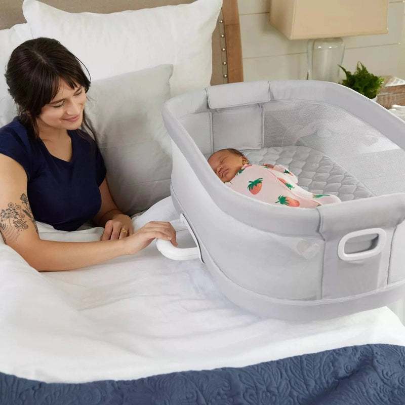 Graco Dream More Deluxe Bedside Bassinet with Calming Motion (Skyler) - Kidsy