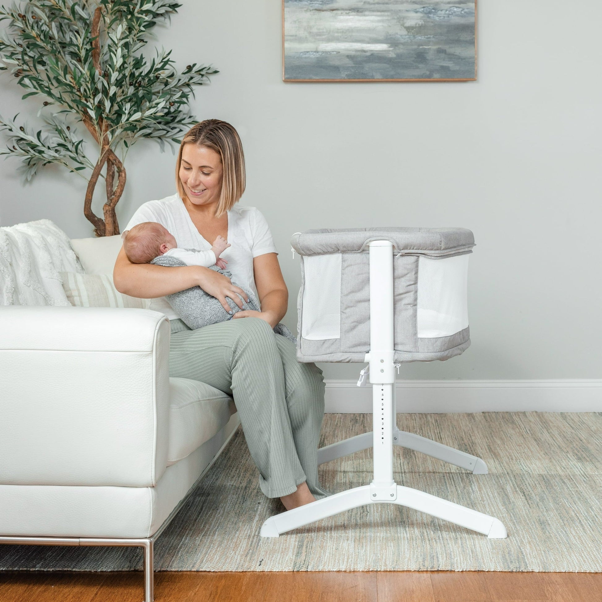 New Baby Delight Beside Me Serenity Bassinet and Bedside Sleeper (Pebble Grey) - Kidsy