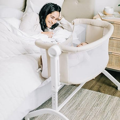 New Baby Delight Beside Me Wink Organic Bassinet Bedside Sleeper (Organic Oat) - Kidsy