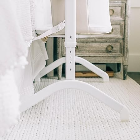 New Baby Delight Beside Me Wink Organic Bassinet Bedside Sleeper (Organic Oat) - Kidsy