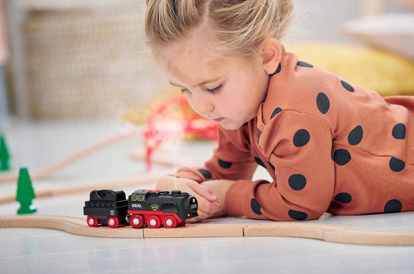 New BRIO World Battery - Operated Steaming Train Engine Set - Kidsy