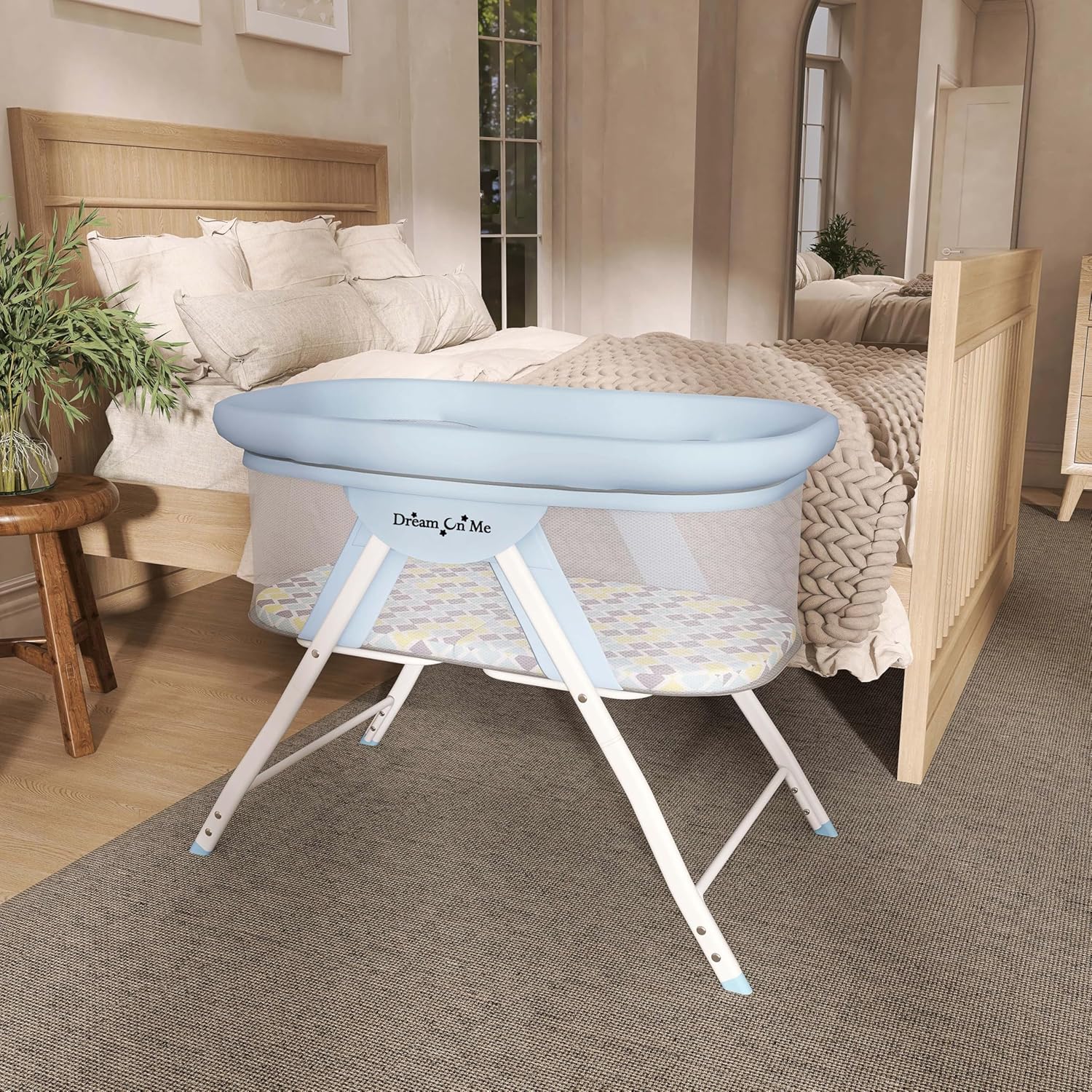 New Dream On Me Poppy Traveler Portable Bassinet (Brown/Blue) - Kidsy