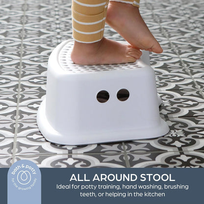 New Dreambaby Non-Slip Step Stool for Kids, 175 lb Capacity (Grey Dots) - Kidsy