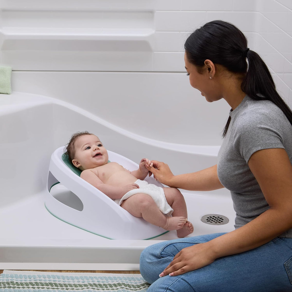 New Ingenuity Easy Rinse Baby Bather for Newborns 0–6 Months (Green) - Kidsy
