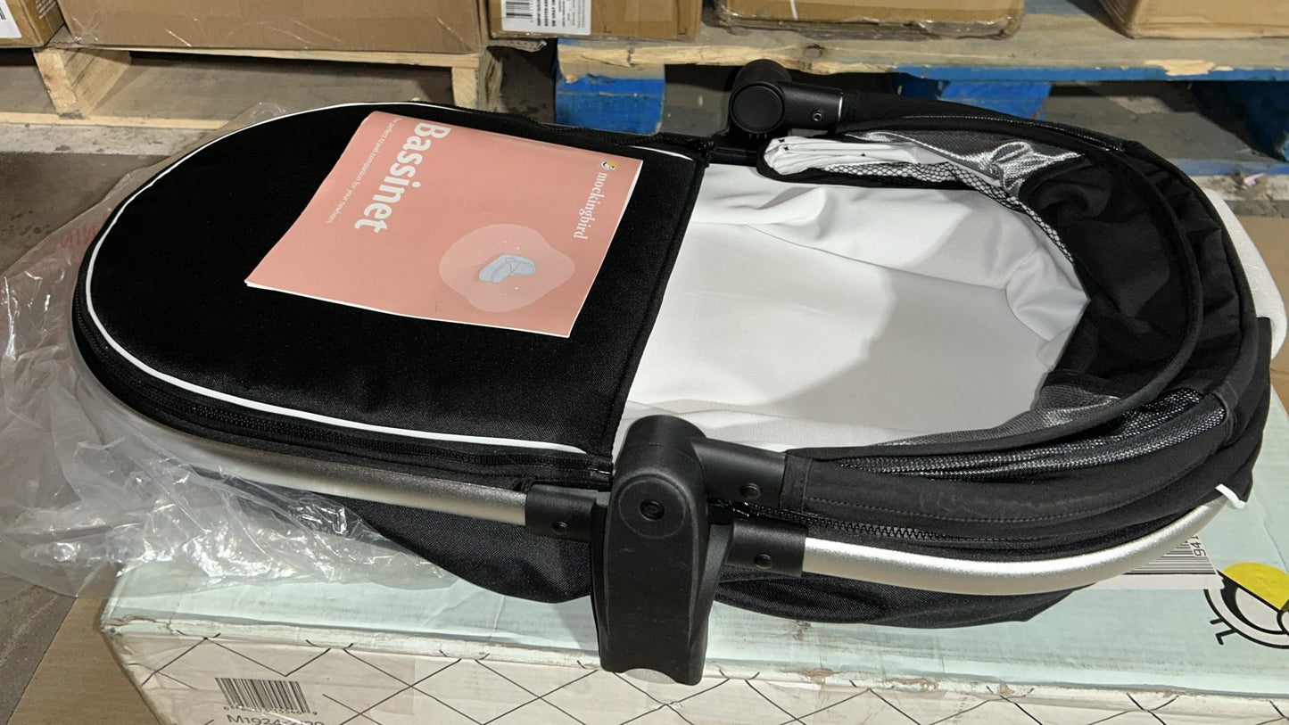 New Mockingbird Bassinet (Black) - Kidsy