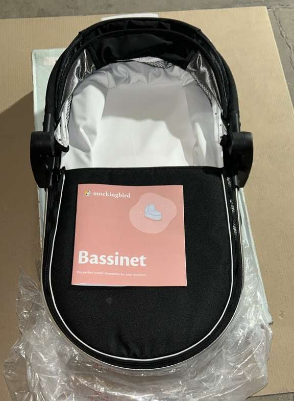New Mockingbird Bassinet (Black) - Kidsy