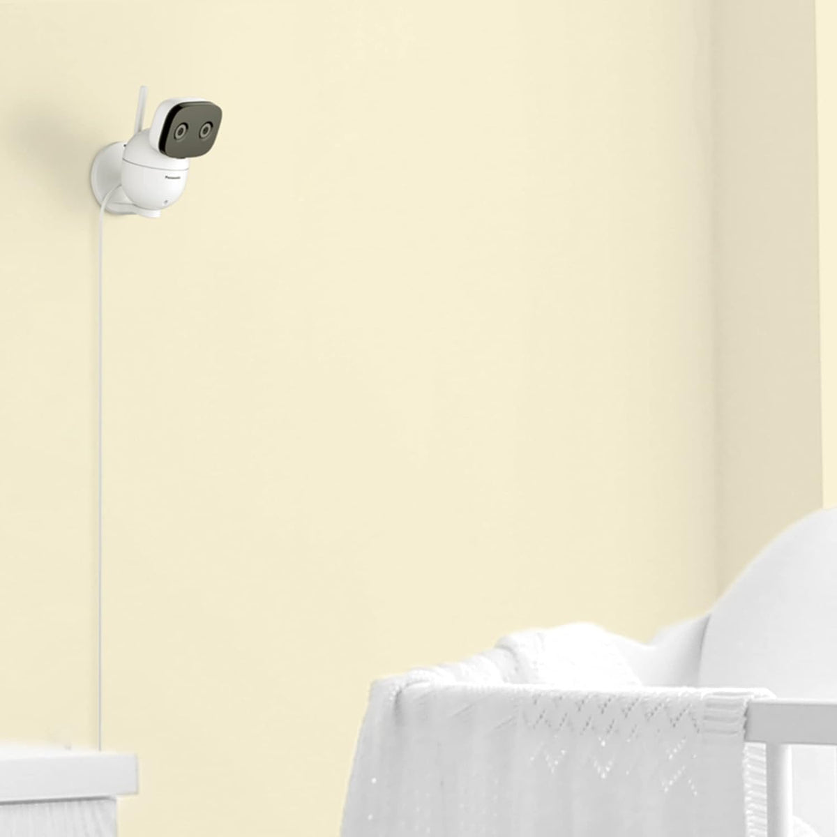 New Panasonic Baby Monitor with Camera and Audio, 3.5” Color Video - 1 Camera - KX - HN4101W (White) - Kidsy