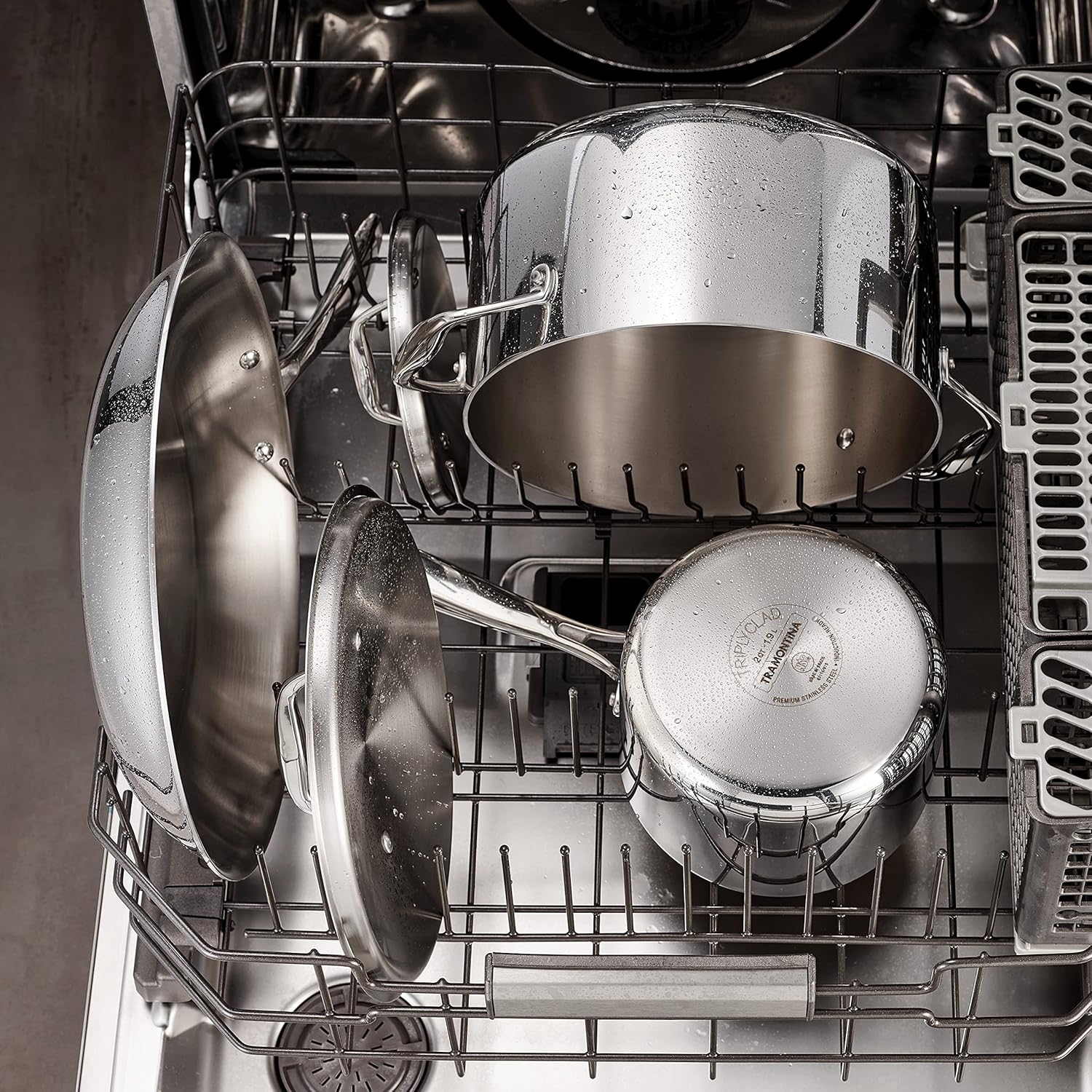 New Tramontina Signature Tri - Ply Clad Stainless Steel 3 - Quart Braiser Pan with Lid - Kidsy