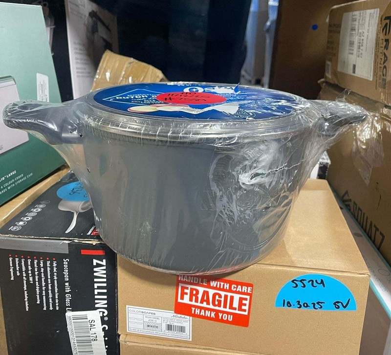 Oster 5.5 Quart Aluminum Nonstick Dutch Oven in Black With Lid - Kidsy