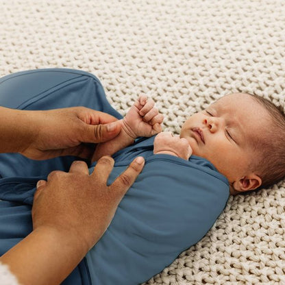 Owlet Dream Sleeper with Swaddle, 0–3 Months (Bedtime Blue) - Kidsy