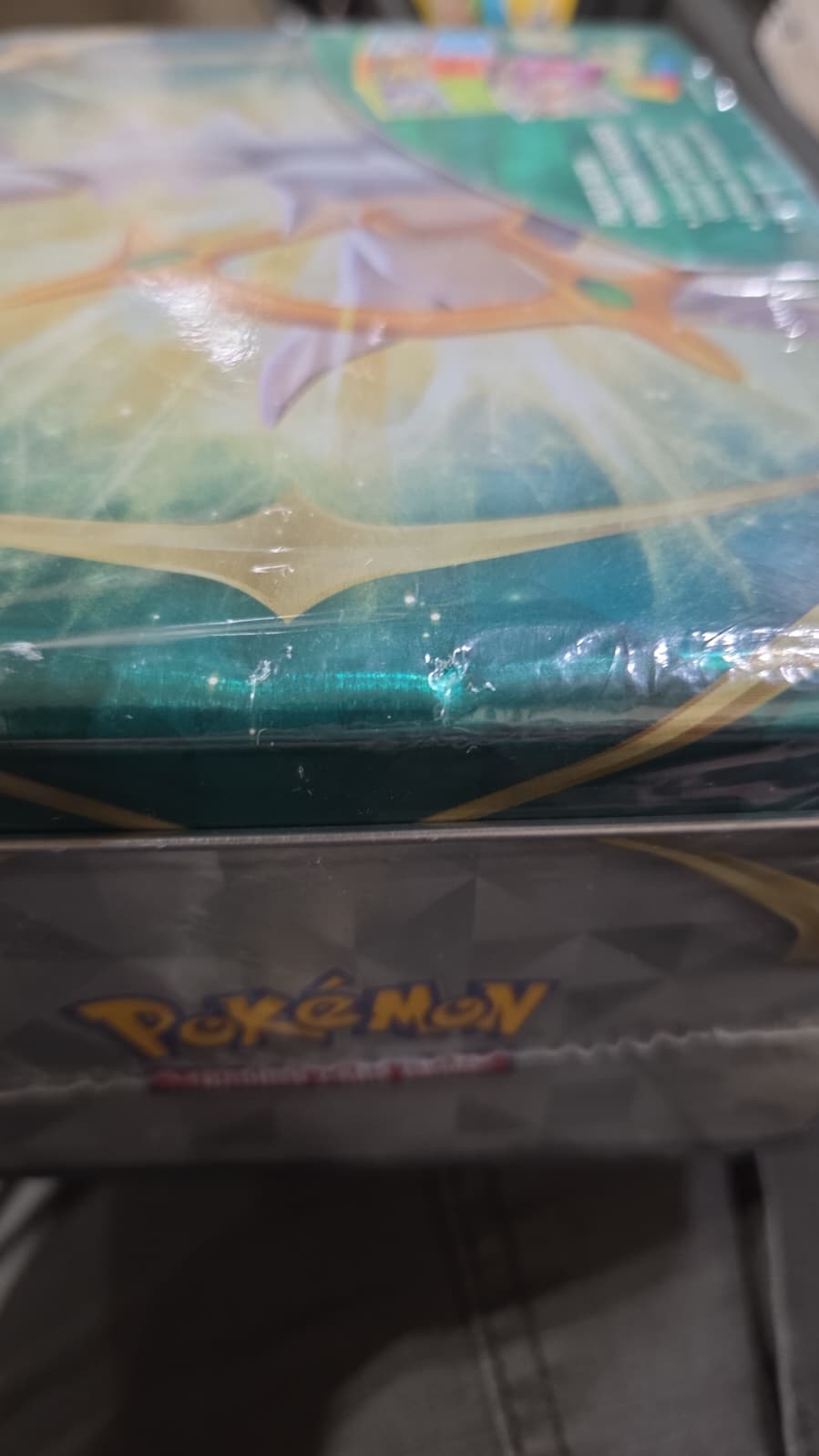Pokemon TCG: Collector Chest Spring 2022: Rowlet/Cyndaquil/Oshawott, Multicolor, 210 - 85020 - Kidsy