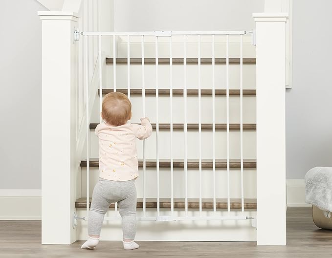 Regalo 2 - in - 1 Extra Tall Easy Swing Baby Gate (White) - Kidsy