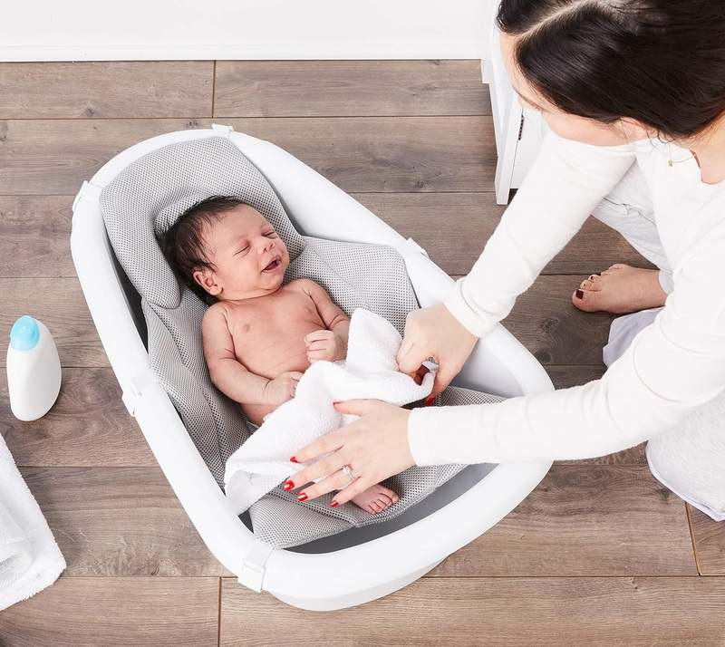 New Regalo Baby Basics 3-in-1 Grow with Me Bath Tub (Black)