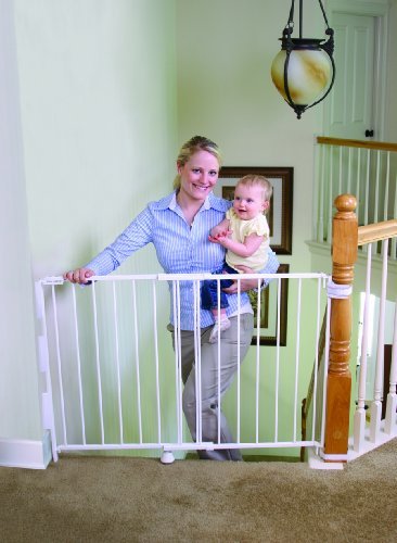 Regalo Extra Tall & Wide Stairway Gate 35" Tall 34 - 55" Wide - Kidsy