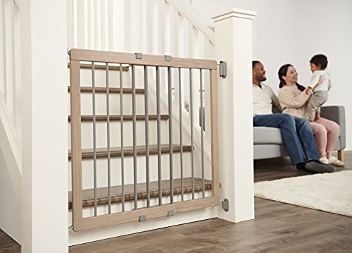 Regalo Heritage Baby Gate Extra Wide 23.5" to 42" Wide (Wooden) - Kidsy