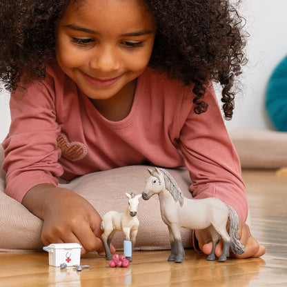 Schleich Horse Club Hannah’s First - Aid Kit - Kidsy