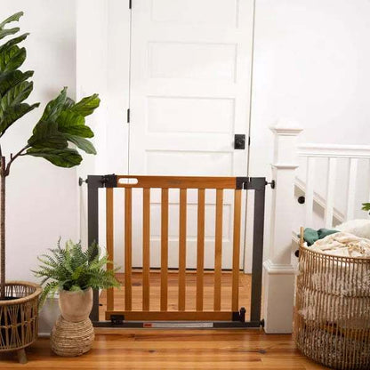 Summer Infant West End Baby & Pet Gate, 36–60"W × 30"H (Oak & Metal) - Kidsy