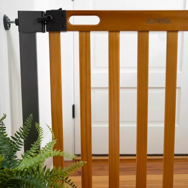 Summer Infant West End Baby & Pet Gate, 36–60"W × 30"H (Oak & Metal) - Kidsy