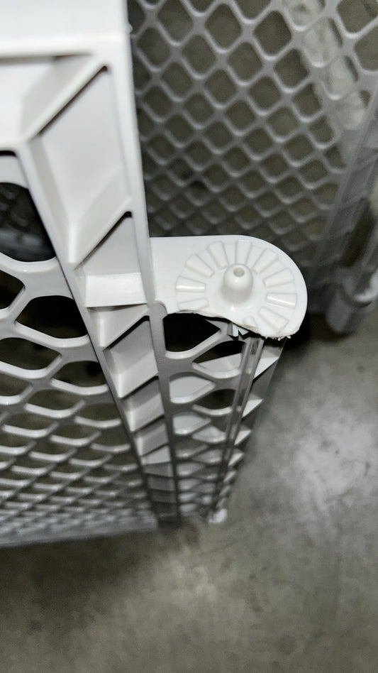 Toddleroo by North States Superyard Indoor/Outdoor 6 - Panel Play Baby Yard - Kidsy