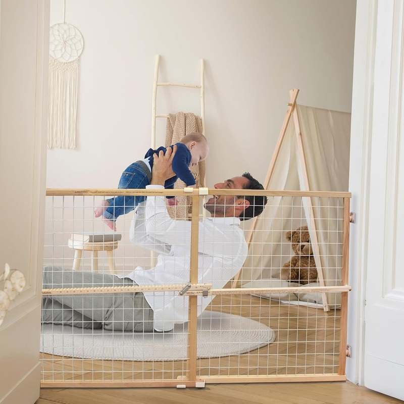 Toddleroo Extra Wide Wooden Baby Gate 29.5" - 50" (Natural Wood) - Kidsy
