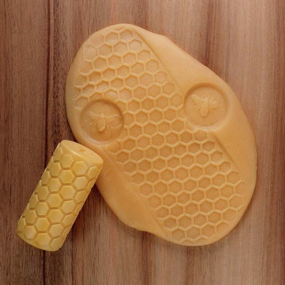 Yellow Door Let's Roll, Garden Bugs, Clay Set of 6 - Kidsy